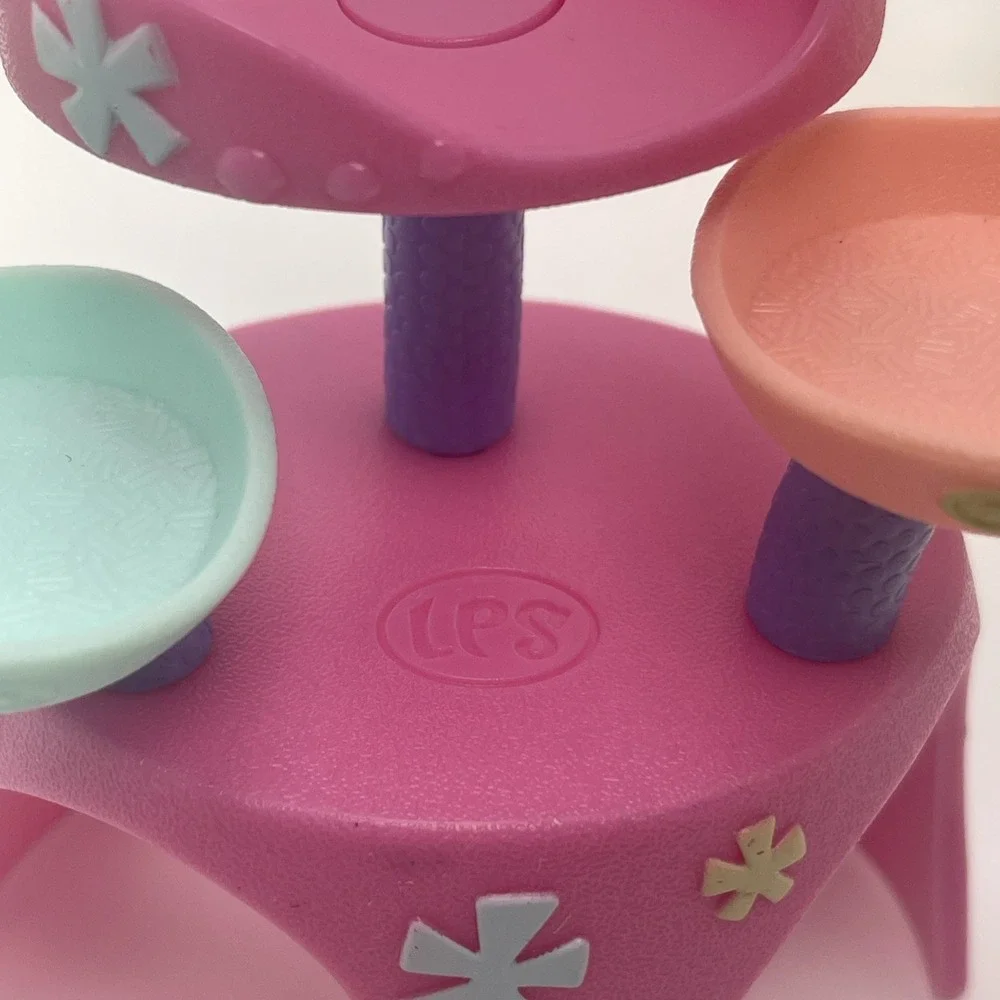 Littlest Pet Shop Magic Motion Yellow Bathtub Triplet Cat Condo Chinchilla Cage